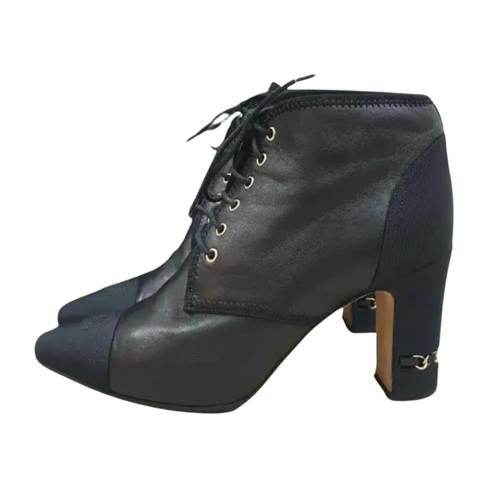 Chanel black leather cc logo chain lace up boots